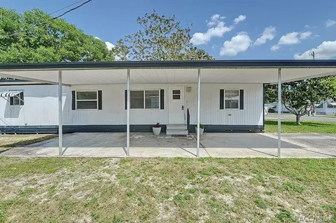 10027 E Perch Ct, Inverness, FL 34450 photo 2