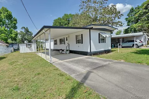 10027 E Perch Ct, Inverness, FL 34450