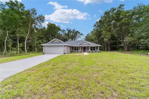 11168 N Ivonne Ter, Citrus Springs, FL 34434