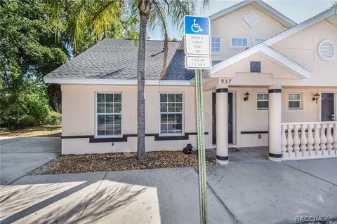 937 N Rembrandt Way #101, Inverness, FL 34453