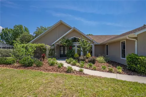 Exterior - 1341 N Hambletonian Dr, Hernando, FL 34442 photo 2 of 19