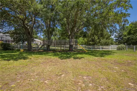 Exterior - 1341 N Hambletonian Dr, Hernando, FL 34442 photo 14 of 19