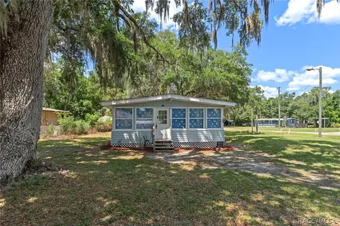 4250 E Shorewood Dr, Hernando, FL 34442 photo 2