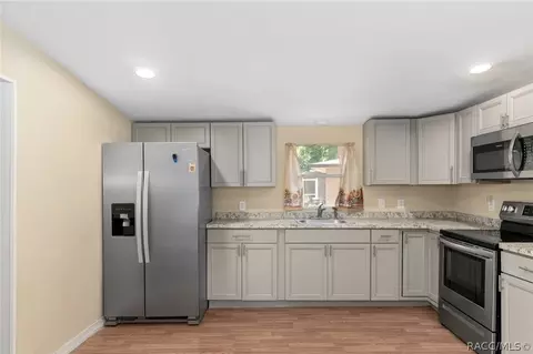 4250 E Shorewood Dr, Hernando, FL 34442 photo 10