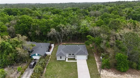 8773 N Muller Way, Citrus Springs, FL 34434