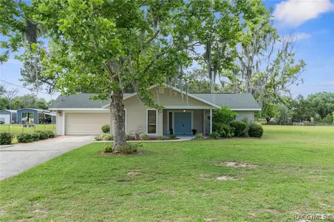 7509 E Gospel Island Rd, Inverness, FL 34450