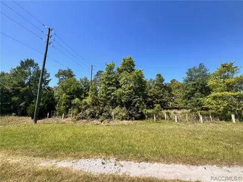 4956 E Posselt Dr, Hernando, FL 34442 photo 6