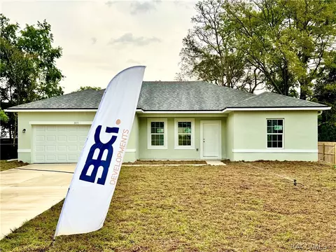 8831 N Tempest Dr, Citrus Springs, FL 34433