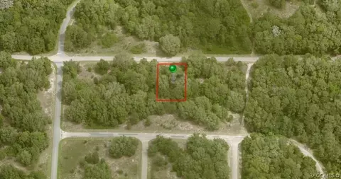 876 E Noah Ln, Dunnellon, FL 34434