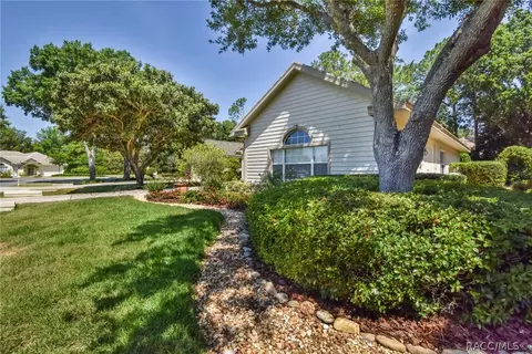 Exterior - 3803 W Crystal Downs Path, Lecanto, FL 34461 photo 4 of 14