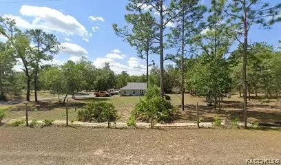 6332 W Last Chance Ln, Dunnellon, FL 34433