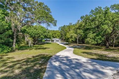 8980 SW 200th Ter, Dunnellon, FL 34431
