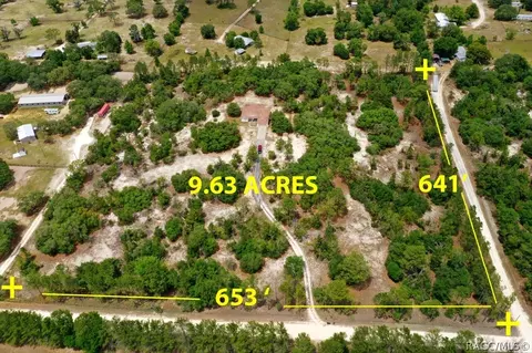5689 W Knoxville Ln, Dunnellon, FL 34433