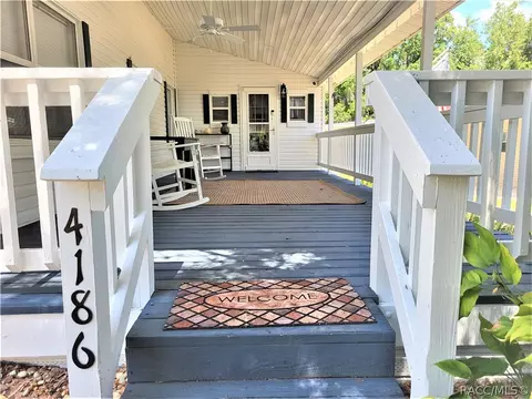 4186 N Bluewater Dr, Hernando, FL 34442 photo 2