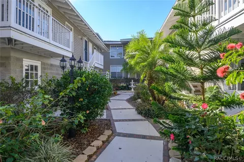 181 NW Bay Path Dr, Crystal River, FL 34428