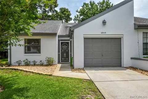 6848 E Royal Cres St, Inverness, FL 34452