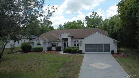 19 Cypress Blvd E, Homosassa, FL 34446
