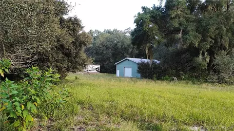 8963 S Steed Ter, Floral City, FL 34436