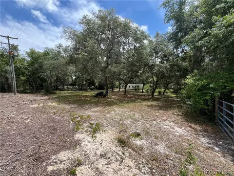 10144 E Douglas Ct, Inverness, FL 34450 photo 3