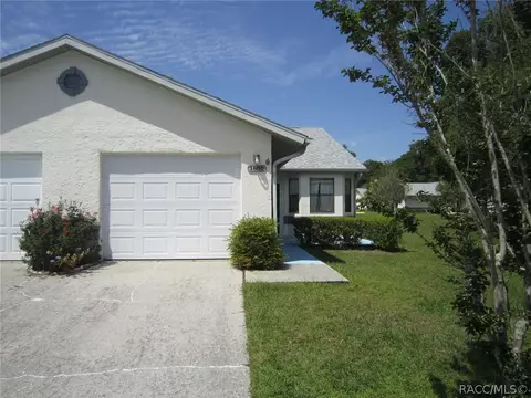 1860 Coralberry Ln, Inverness, FL 34453