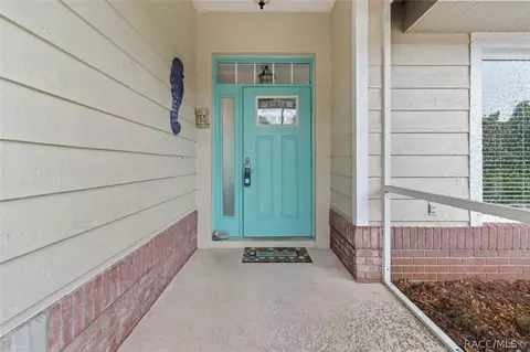Exterior - 3142 N Chandler Dr, Hernando, FL 34442 photo 1 of 13