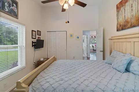 Bedroom - 3142 N Chandler Dr, Hernando, FL 34442 photo 4 of 4