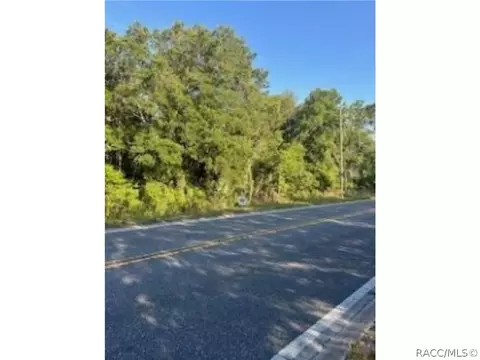 271 N Croft Ave, Inverness, FL 34453