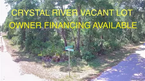 9543 W Tennessee Ln, Crystal River, FL 34428