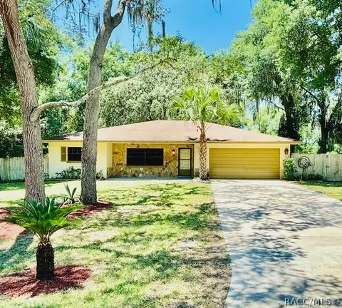 3200 S Buckley Pt, Inverness, FL 34450