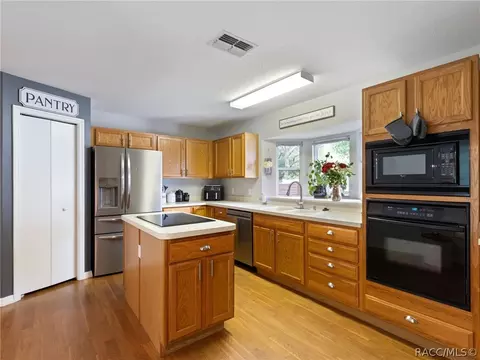 Kitchen - 1301 E Getty Ln, Hernando, FL 34442 photo 1 of 5