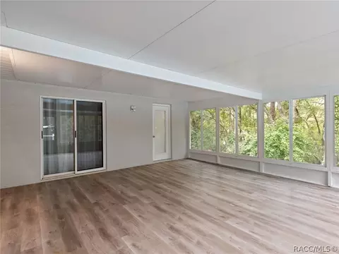 Exterior - 1301 E Getty Ln, Hernando, FL 34442 photo 6 of 24