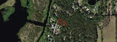 6410 W Riverbend Rd, Dunnellon, FL 34433