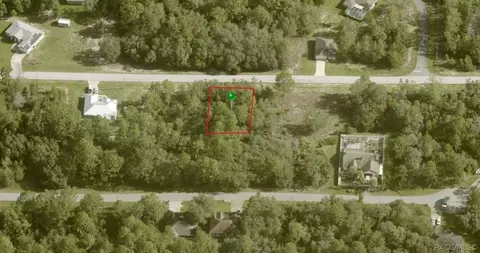 2784 W Paragon Ln, Citrus Springs, FL 34433