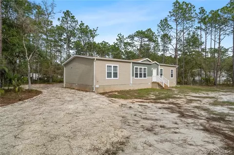 2961 S Woodbine Ave, Homosassa, FL 34448
