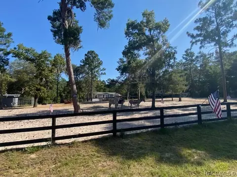 1441 Evelyn St, Hernando, FL 34442 photo 2