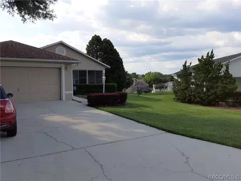 755 W Toucan Loop, Hernando, FL 34442 photo 2
