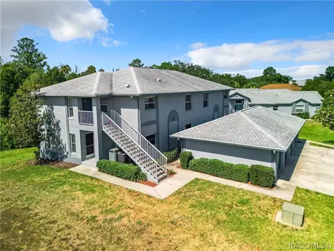 11268 W Cove Harbor Dr, Crystal River, FL 34428