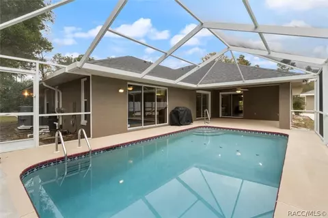 1388 E Cleveland St, Hernando, FL 34442 photo 3