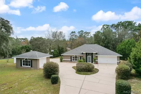 1388 E Cleveland St, Hernando, FL 34442 photo 2