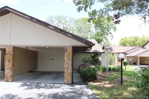 333 E Hartford St #1A, Hernando, FL 34442