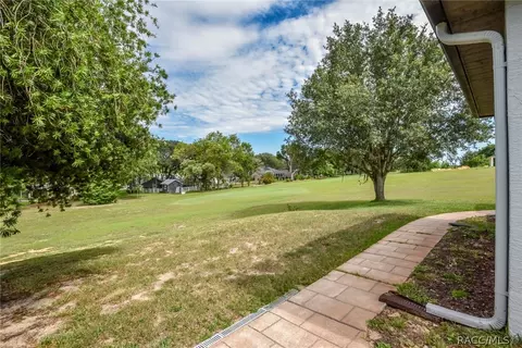 Exterior - 1113 N Spend A Buck Dr, Hernando, FL 34442 photo 5 of 6