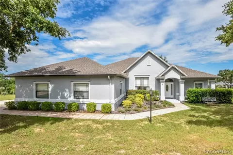 1113 N Spend A Buck Dr, Hernando, FL 34442