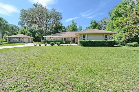 500 E Buckingham Dr, Lecanto, FL 34461