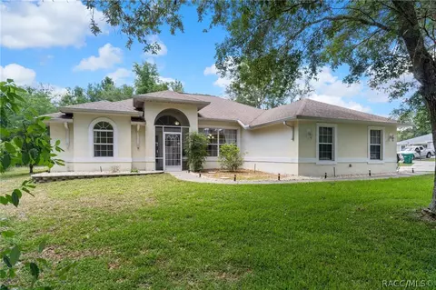 8596 N Muller Way, Citrus Springs, FL 34434
