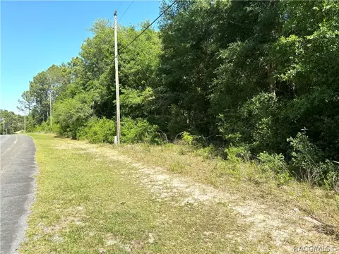7923 N Pocono Dr, Citrus Springs, FL 34434