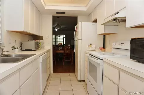 340 E Glassboro Ct, Hernando, FL 34442 photo 7
