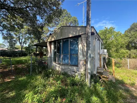 5240 S Teresa Pt, Homosassa, FL 34446