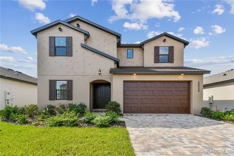 38454 Palomino Dr, Dade City, FL 33525