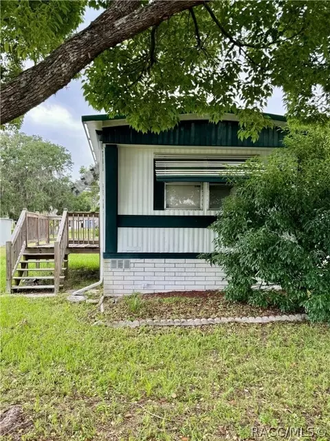5106 S Florence Ter, Floral City, FL 34436