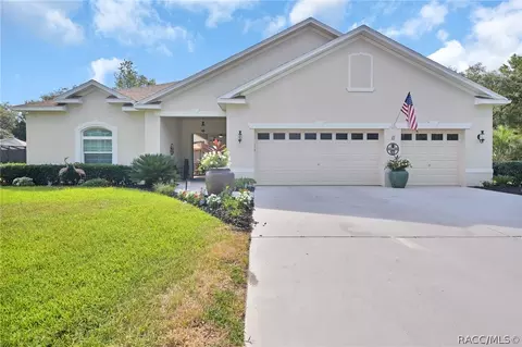 11 Foxglove Ct, Homosassa, FL 34446